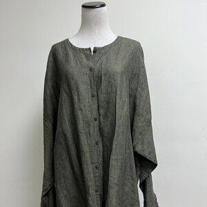 Eileen Fisher Woman Top black textured Italian Linen button up 3x